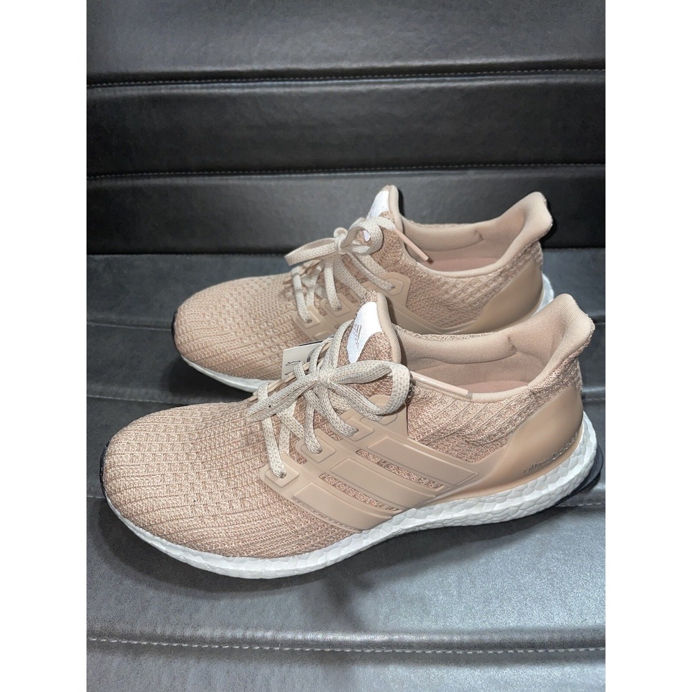 Adidas UltraBoost 4.0 - Picture 4 of 9